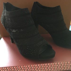 Size 9 heels